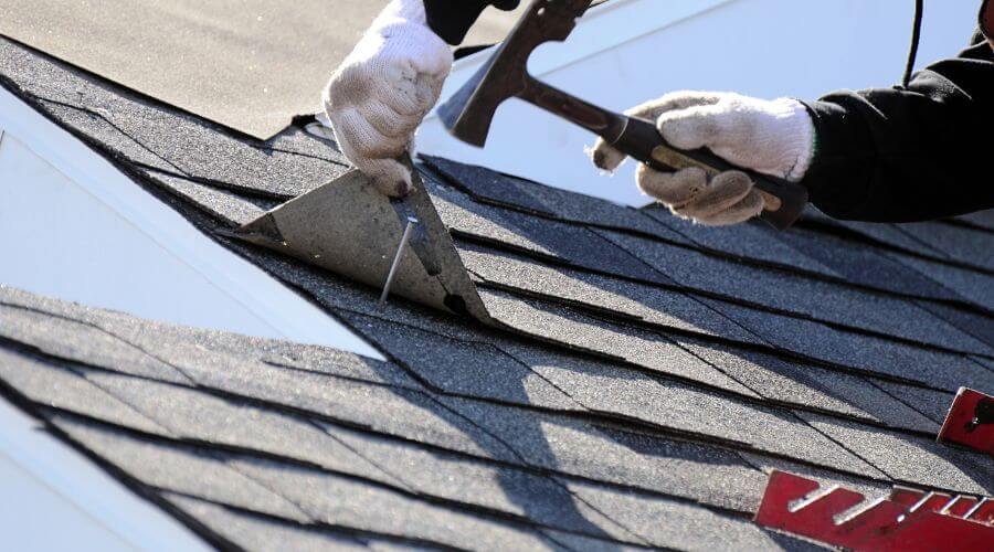 Professional gutter cleaning in Pemberville, OH